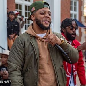 Meet your Posher, Marlon